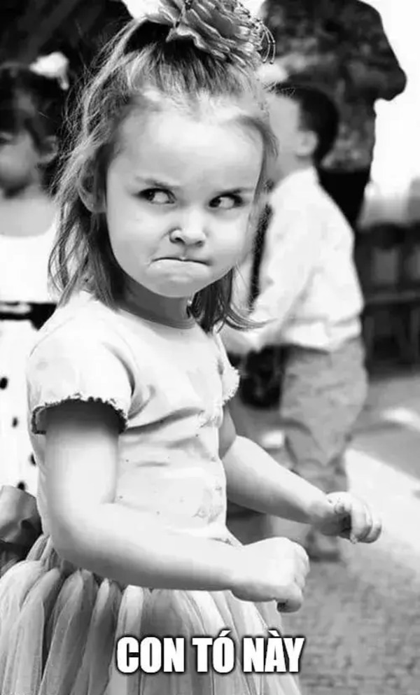 Khó chịu vô cùng meme 4