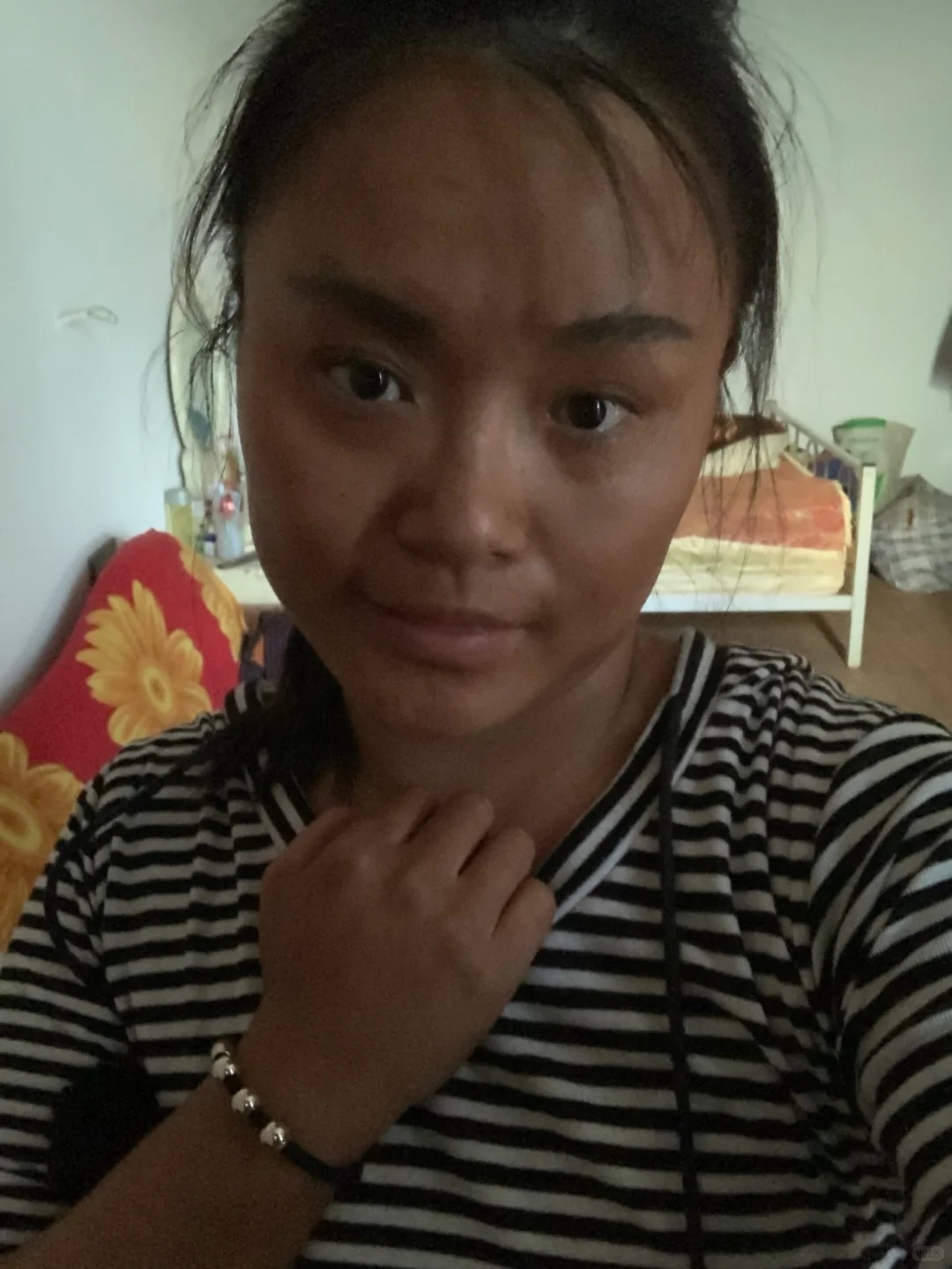 Hình gái xấu “pose dáng người mẫu”, cực kỳ vui nhộn