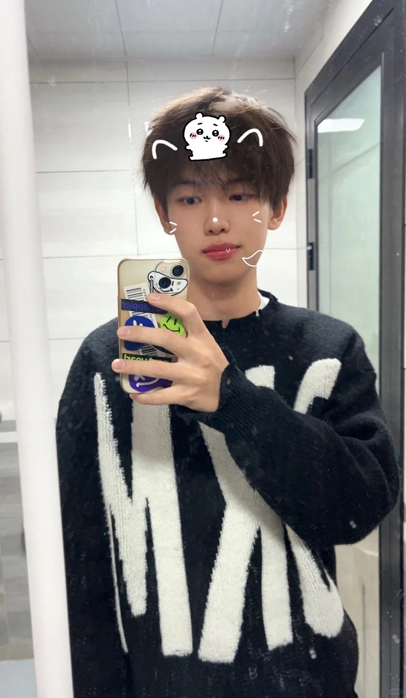 Gương mặt baby như bước ra từ phim Hàn 🇰🇷