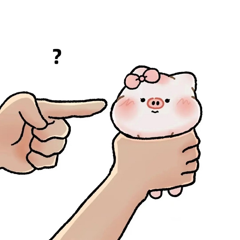 Tay người bóp cổ 1 cục bông dễ thương, kiểu “nựng hơi mạnh tay”.