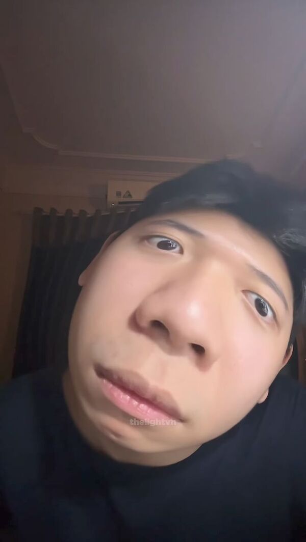 Meme trợn mắt 10