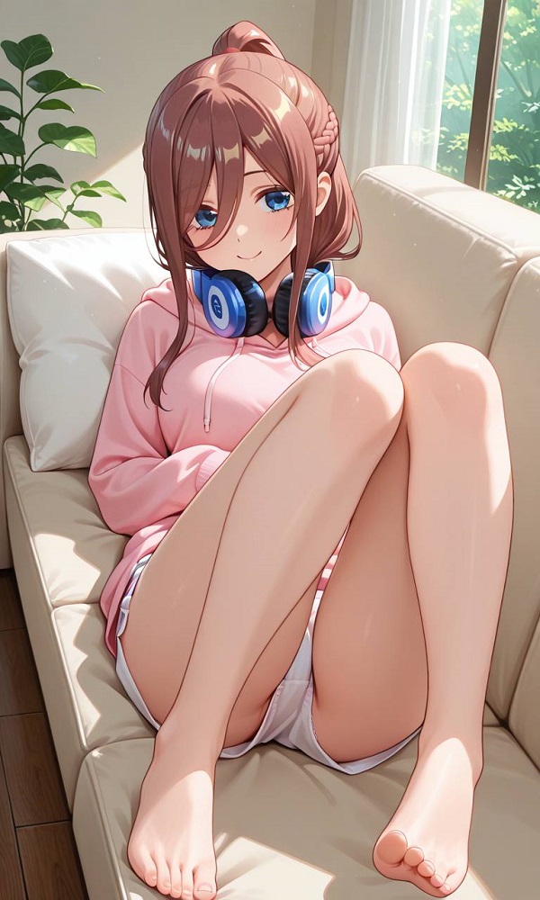 Miku sexy trong bộ bikini xanh pastel