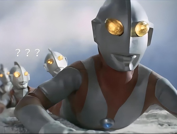 Siêu nhân điện quang meme 24