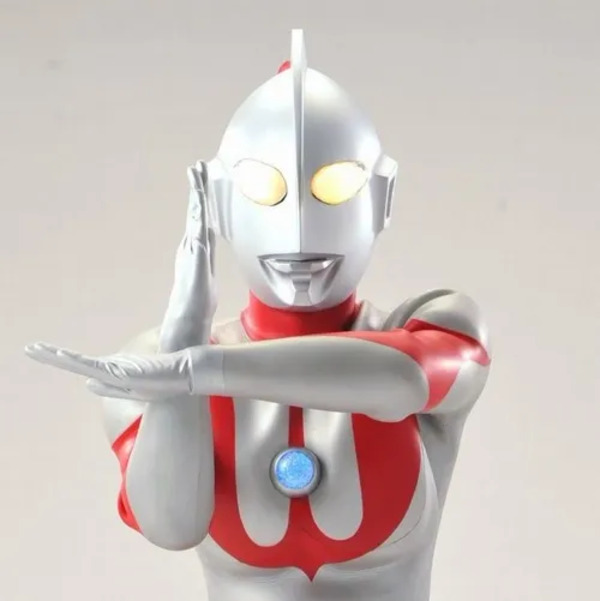 Siêu nhân điện quang meme 8